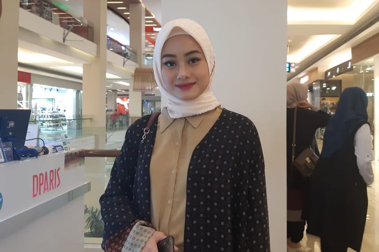  Dinda Hauw saat dijumpai di Kota Kasablanka, Jakarta Selatan, Kamis (25/4/2019).