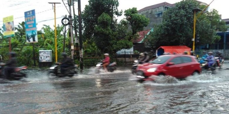 Hujan Deras Landa Yogyakarta, Sejumlah Jalan Terendam Banjir