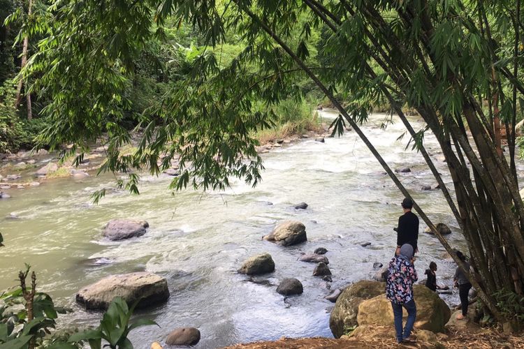 Sungai yang biasa digunakan penduduk Baduy Luar sebagai tempat untuk membersihkan diri atau mandi, Desa Adat Baduy atau Desa Kanekes, Kecamatan Leuwidamar, Kabupaten Lebak, Banten, Sabtu (17/2/2018).