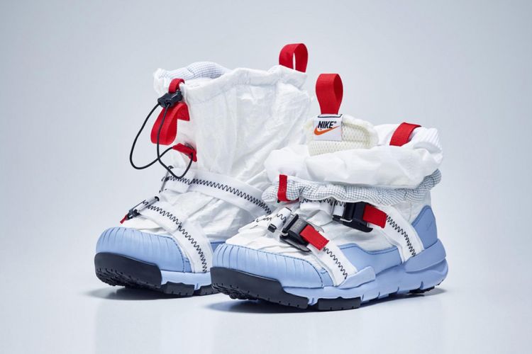 Tom Sach x Nike Mars Yard Overshoe