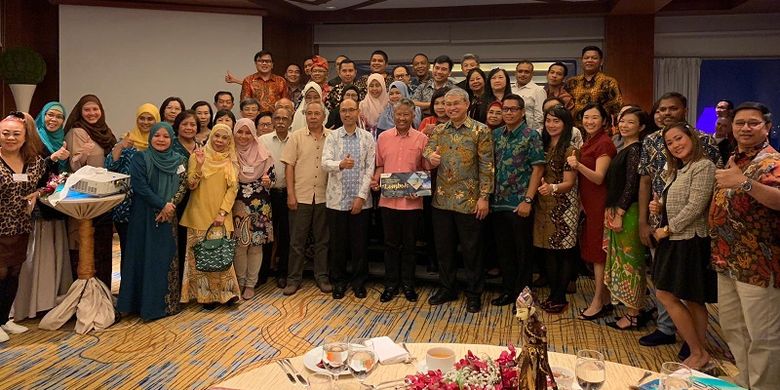 Peluncuran buku The 10 New Bali, Jumat (26/10/2018) di Hotel Fairmont, Singapura oleh Wakil Dubes Indonesia untuk Singapura, Didik Eko Pujianto.