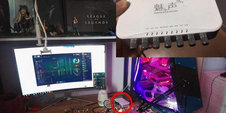 Polisi menyita komputer Wang, dan alat pengubah suara yang dipakai untuk menipu Huang hingga Rp 992 juta.