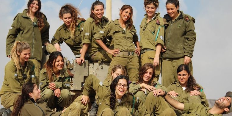 Ilustrasi Tentara Wanita Israel.