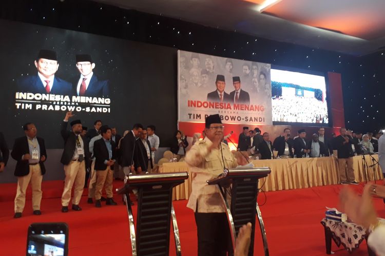 Calon Presiden nomor urut 02 Prabowo Subianto dalam acara pidato kebangsaaan di Dyandra Convention Hall, Surabaya, Jawa Timur, Jumat (12/4/2019).