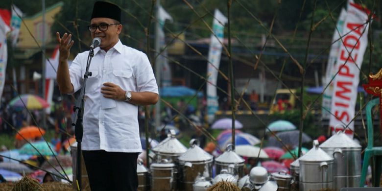 Bupati Banyuwangi Abdullah Azwar Anas saat memberikan sambutan pada Festival Dandang Sewu, Jumat (4/8/2017).