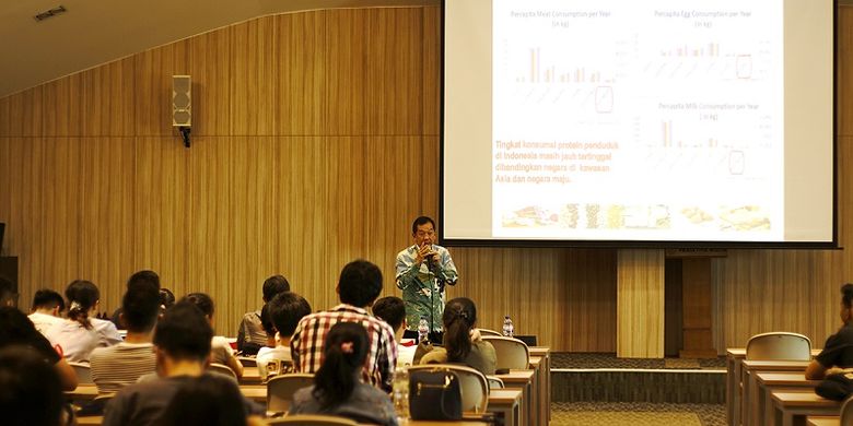 CEO Cisarua Mountain Dairy (Cimory) menjadi dosen tamu di Universitas Prasetiya Mulya 