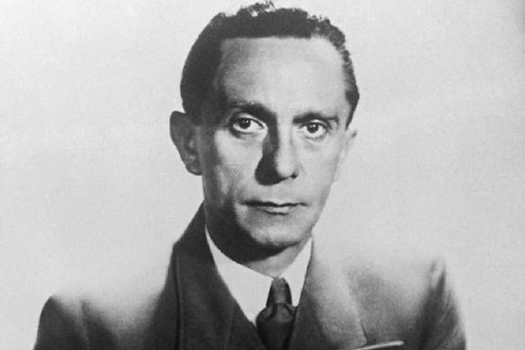 Joseph Goebbels, ahli propaganda Nazi Jerman.