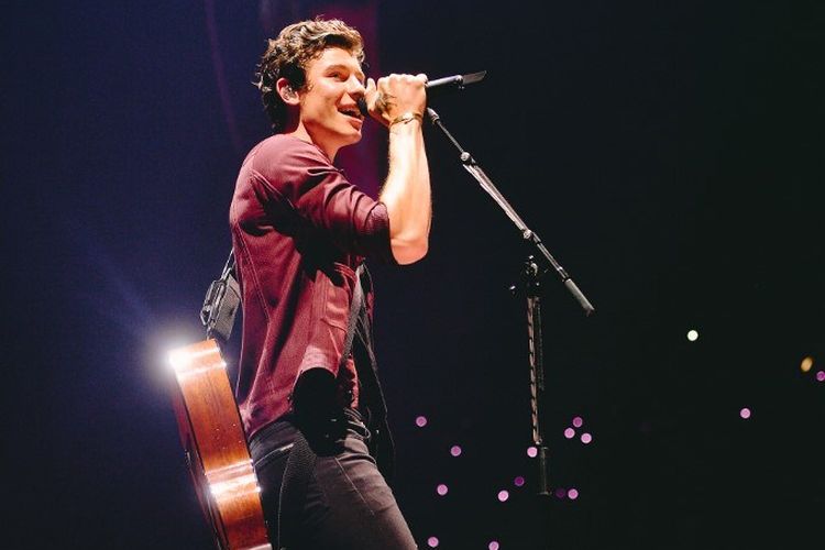 Penyanyi Shawn Mendes tampil di sebuah konser di Staples Center, Los Angeles, California, pada 5 Juli 2019.