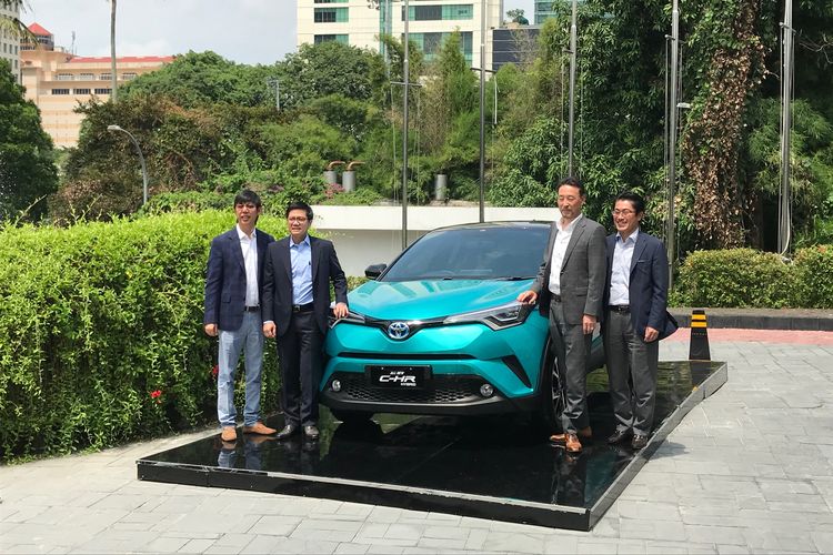 Peluncuran Toyota C-HR Hybrid