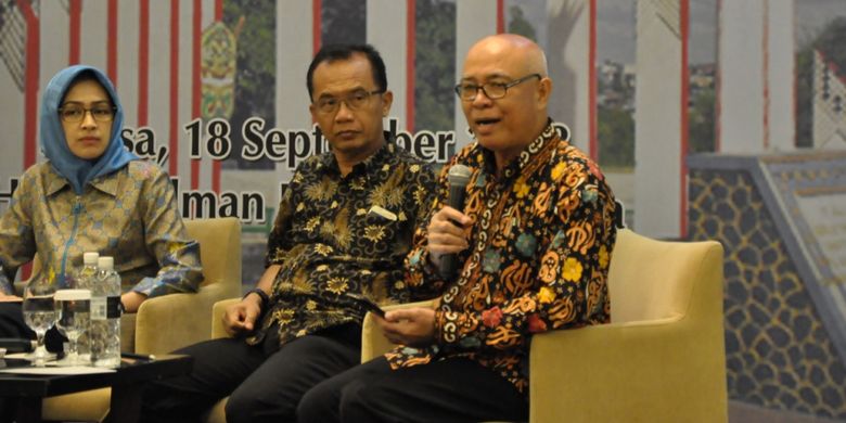 Antony Sihombing, Wakil Direktur Program Pendidikan Vokasi UI dalam acara Seminar Nasional Optimalisasi Penataan Ruang Kota Palangka Raya (18/9/2018) di Jakarta. 