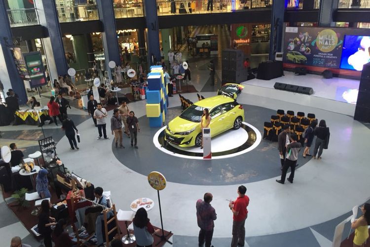 Auto2000 DKI II menggelar New Yaris Millenials Fest di Cilandak Town Square, Jumat (23/3/2018).