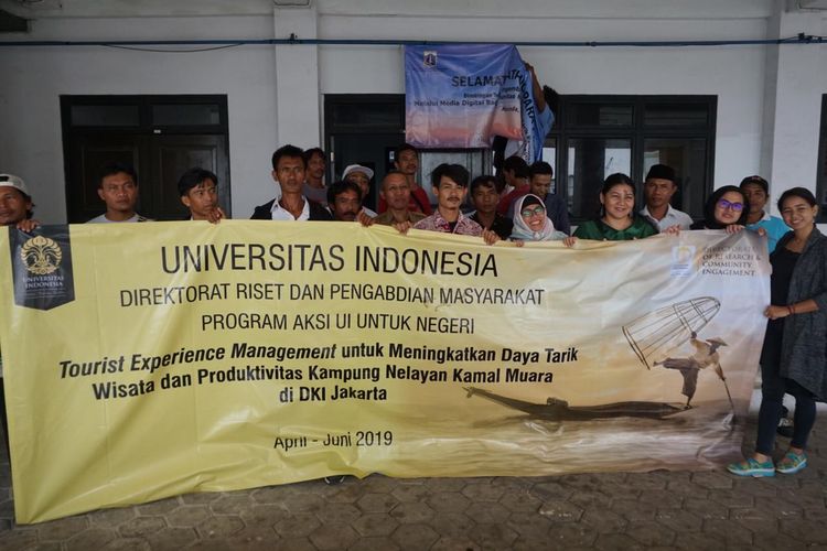 Tim Pengabdi Masyarakat Vokasi UI melakukan sosialisasi sadar wisata dan pelatihan aktivitas pada Minggu (5/5/2019) di Rusun Marunda Jakarta Utara.