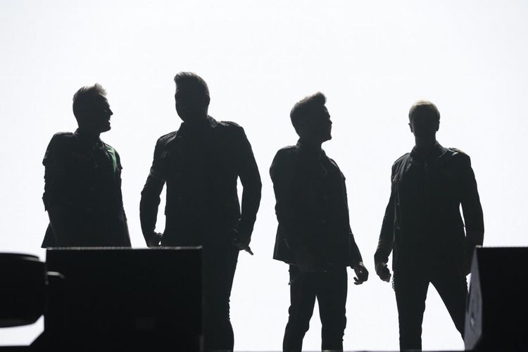 Boyband asal Irlandia, Westlife menggelar konser bertajuk The Twenty Tour 2019-Live in Indonesia di Indonesia Convention Exhibition (ICE), BSD City, Tangerang, pada 6 dan 7 Agustus 2019.