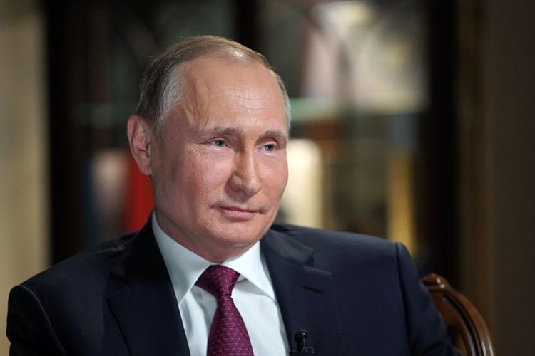 Presiden Rusia Vladimir Putin saat wawancara dengan NBC di Kremlin, pada 28 Februari 2018.