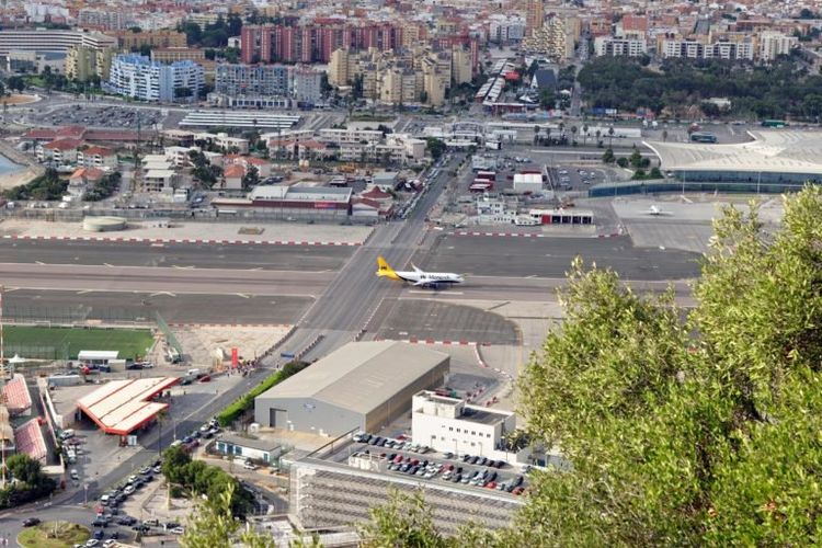 Bandara Gibraltar di Gibraltar