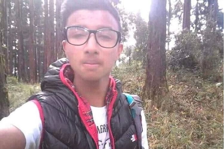 Manish Sarki (18) yang diduga menjadi korban momo challenge.