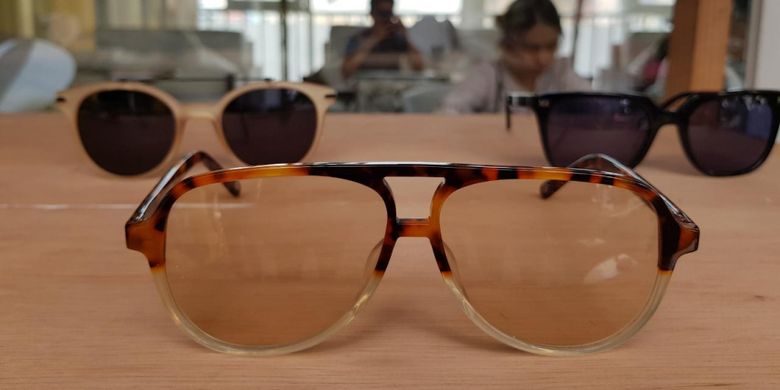 Koleksi kacamata dari Bridges Eyewear