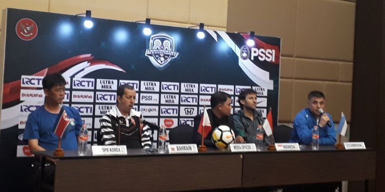 Sesi jumpa pers menjelang bergulirnya PSSI Anniversary Cup 2018.