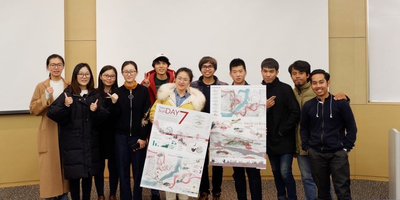 Ivan Danny Dwi Putra, mahasiswa pascasarjana ITB jurusan Rancang Kota berhasil meraih peringkat pertama kompetisi Low Carbon Design di Kitakyushu, Jepang yang berlangsung 15 Februari sampai 1 Maret 2019.