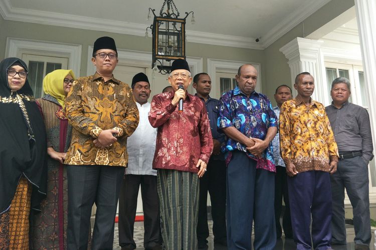 Wakil Presiden terpiliih Maruf Amin menerima tokoh masyarakat Papua