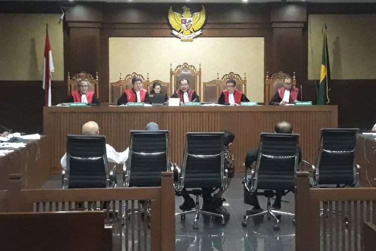 Persidangan terhadap terdakwa mantan Direktur Utama PT Asuransi Jasa Indonesia (Jasindo), Budi Tjahjono kembali digelar di Pengadilan Tindak Pidana Korupsi Jakarta, Rabu (9/1/2019). 