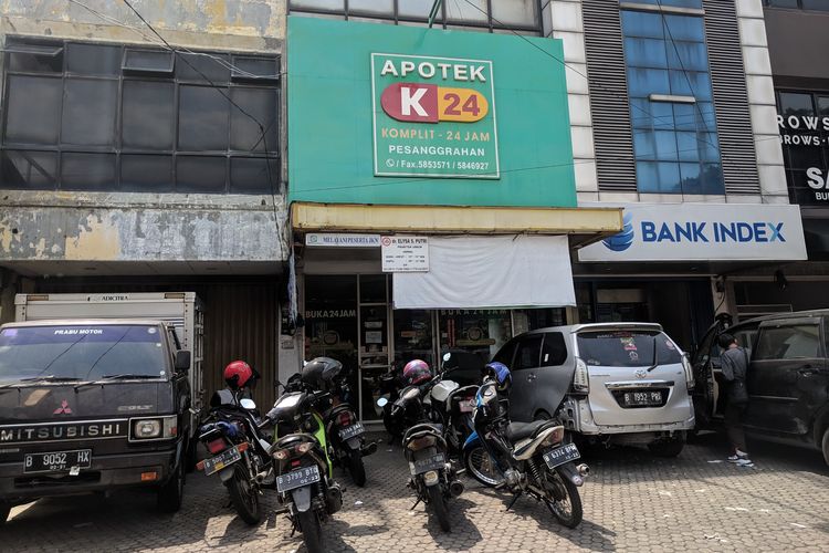 Apoktek K24 di Pesanggrahan, Meruya Utara, Jakarta Barat, pada Kamis (11/4/2019)(KOMPAS.com/ JIMMY RAMADHAN AZHARI)

