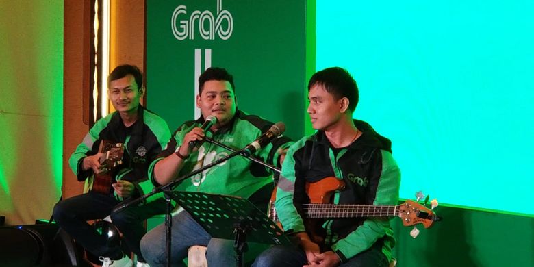 Geng Ojol, group band ojek online gabungan Grab dan Go-Jek, Kamis (25/5/2018)