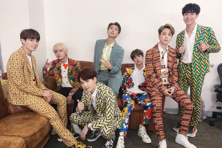 Boyband asal Korea Selatan BTS usai tampil di acara Good Morning America.