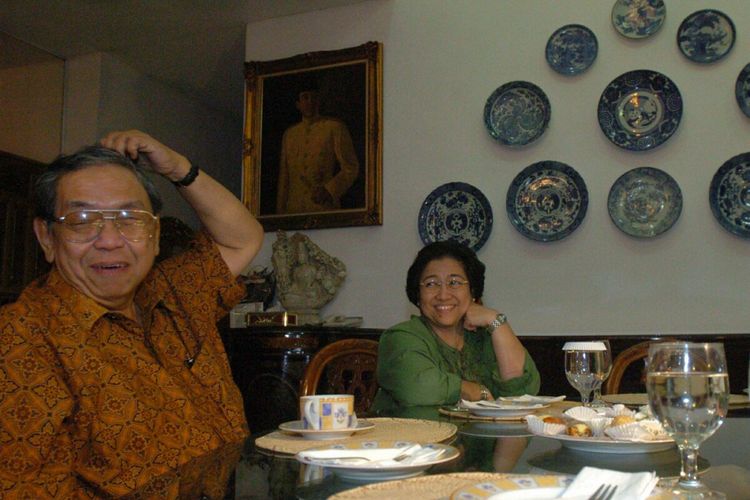Dokumentasi pertemuan KH Abdurrahman Wahid (Gus Dur) dan Megawati Soekarnoputri.