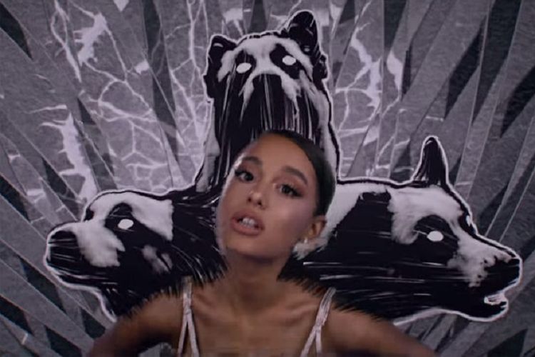 Cuplikan video musik God is a Woman milik Ariana Grande.