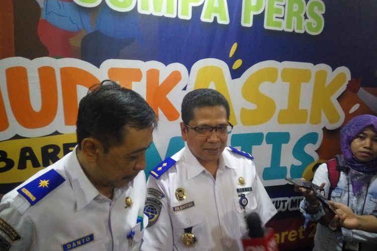 Direktur Lalu Lintas Kereta Api Kemenhub, Zulmafendi di kantornya, Jakarta, Kamis (14/3/2019).