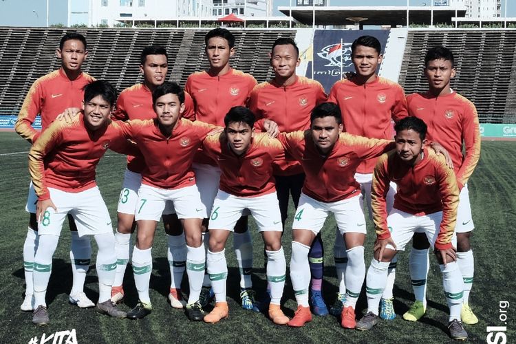 Starter timnas u-22 Indonesia melawan timnas u-22 Myanmar pada laga perdana Grup B Piala AFF U-22 2019 di Stadion Nasional, Phnom Penh, Kamboja, Senin (18/02/2019). (pssi.org)