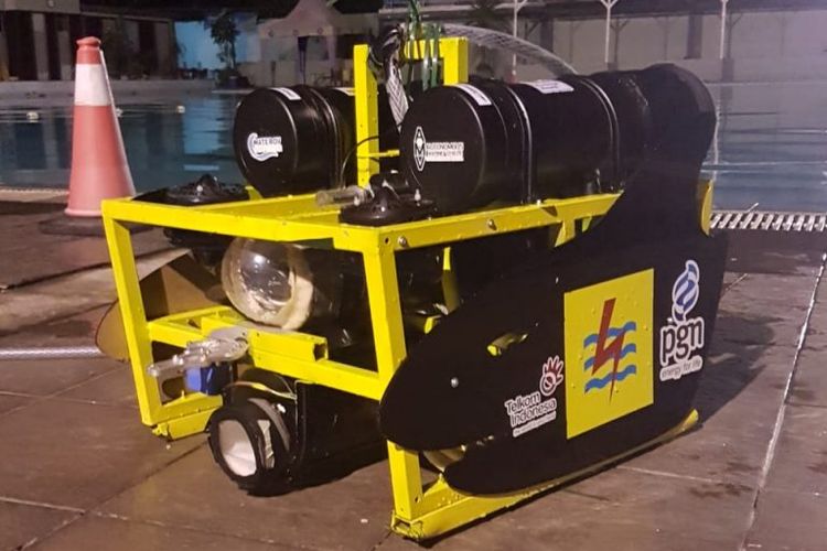 Tim mahasiswa Universitas Indonesia UI (UI) Autonomous Marine Vehicle Team UI (AMV UI)  meraih juara satu ASEAN lewat inovasi Robot Makara 08 Mark II dalam kompetisi The 3rd ASEAN MATE Underwater Robot Competition (4?5/5/2019) di Surabaya. 