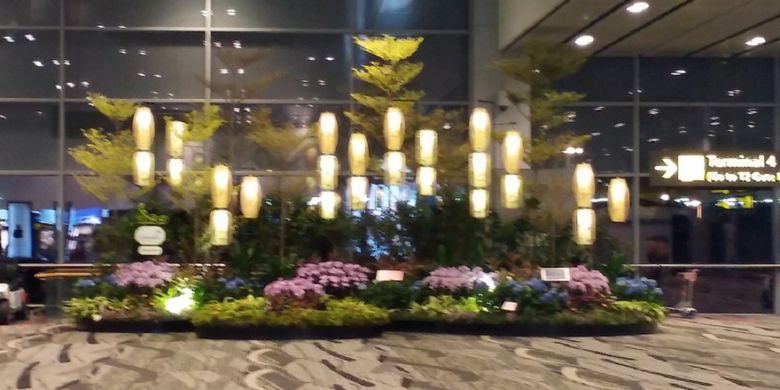 Bandara Changi, Singapura.