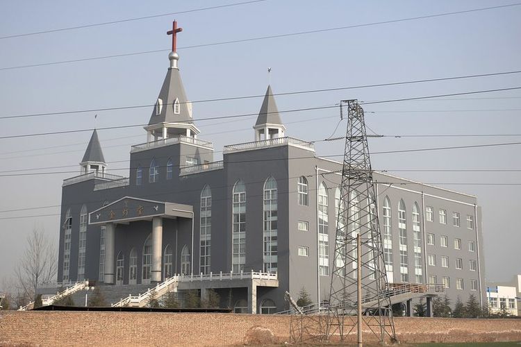 Gereja Golden Lampstand di China sebelum dihancurkan. Foto ini diambil pada 6 Desember 2009. (AP Photo)