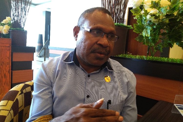 Ketua KPU Papua Theodorus Kossay