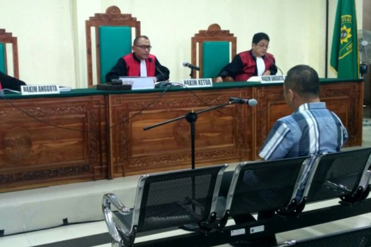 Joni Wijaya menjalani persidangan