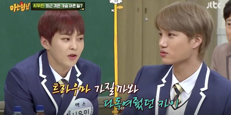 Dua member boyband EXO, Xiumin dan Kai.