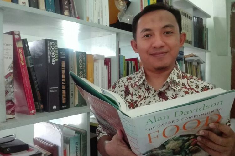 Sejarawan Kuliner Indonesia, Fadly Rahman, penulis buku Jejak Rasa Nusantara