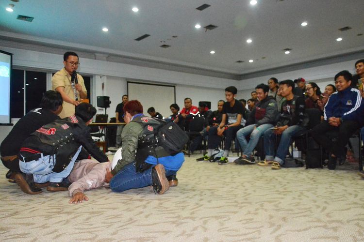 Biker Honda di Jawa Barat Belajar Safety Riding