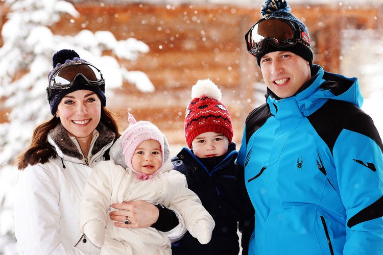 Keluarga Pangeran William berlibur di Pegunungan Alpen, Perancis.