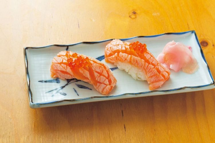 Salmon sushi