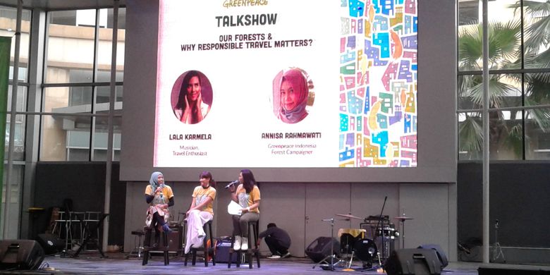 Talkshow bertajuk Our Forests & Why Responsible Travel Matters? diselenggarakan Greenpeace Indonesia di Jakarta, Sabtu (20/4/2019).