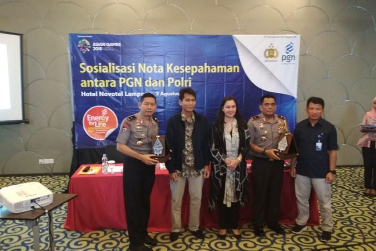 Pihak PGN dan Polri tanda tanganu MOU pengamanan aset vital nasional di Lampung, Kamis (2/7/2018).