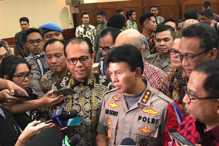 Wakapolri Komjen Ari Dono Sukmanto melakukan audiensi dengan sejumlah advokat yang tergabung dalam Forum Advokat Pengawal Pancasila (FAPP), di Gedung Rupatama Mabes Polri, Jakarta Selatan, Rabu (29/5/2019).