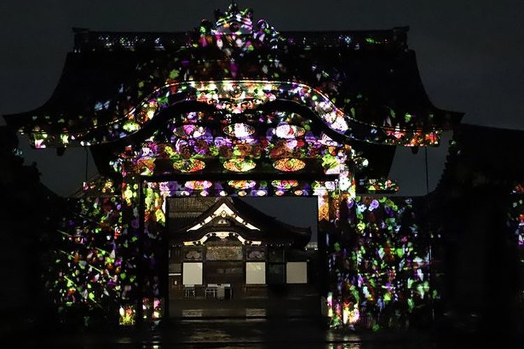 The 25th Anniversary of World Heritage Registration FLOWERS BY NAKED 2019 – Nijo Castle, Kyoto –