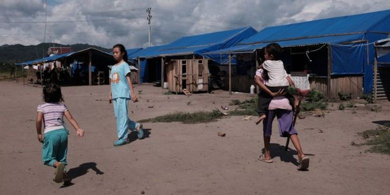 Sebanyak 20 KK masih tinggal di tenda pengungsian yang berlokasi di Sigi 
