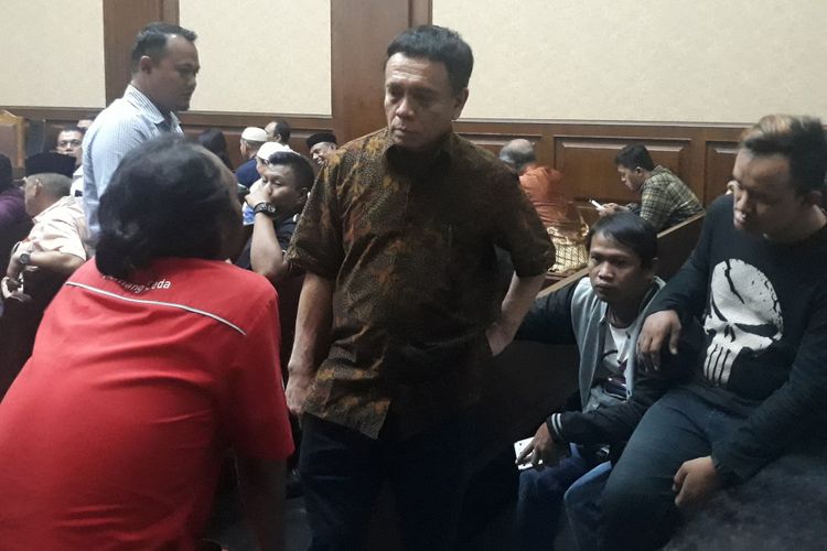 Gubernur nonaktif Aceh Irwandi Yusuf di Pengadilan Tipikor Jakarta, Senin (4/2/2019).