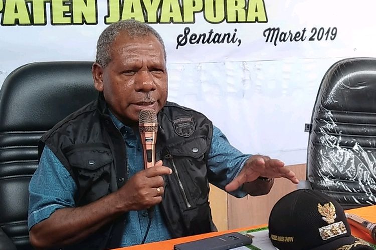 Bupati Jayapura Mathias Awaitouw.