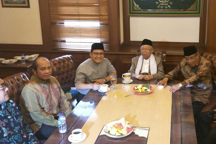 Ketua Umum PKB Muhaimin Iskandar bersama Rais Aam PBNU KH Maruf Amin dan Ketua Umum PBNU KH Said Aqil Siradj di Kantor Pusat PBNU, Senen, Jakarta, Selasa (14/8/2018). 
